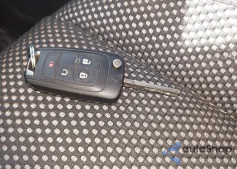 2014 Chevrolet Equinox 1Lt z USA, uszkodzony, nr VIN 1GNFLFEK8EZ105412